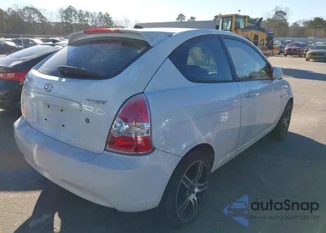 2009 Hyundai Accent Se из США, поврежденный, VIN KMHCN36C09U130962